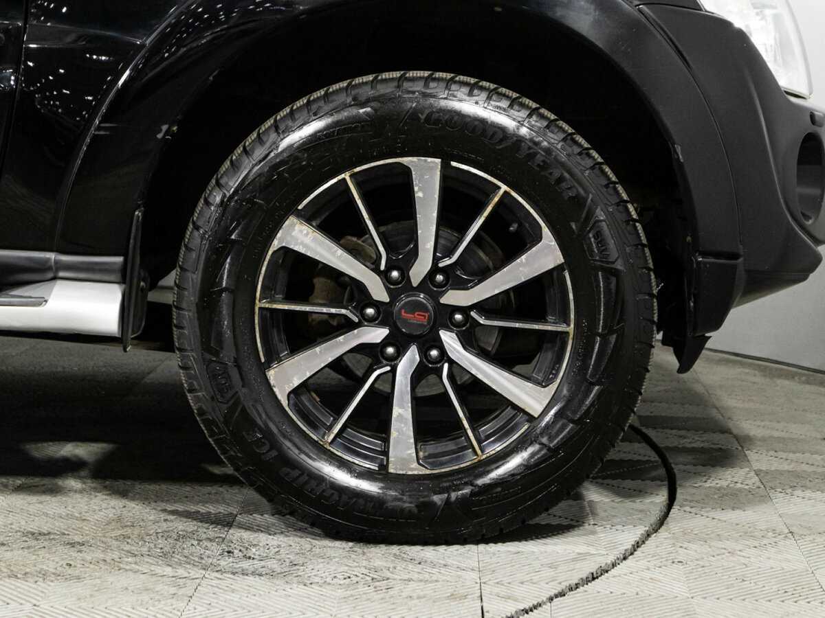 Mitsubishi Pajero, 2012 Фото №19