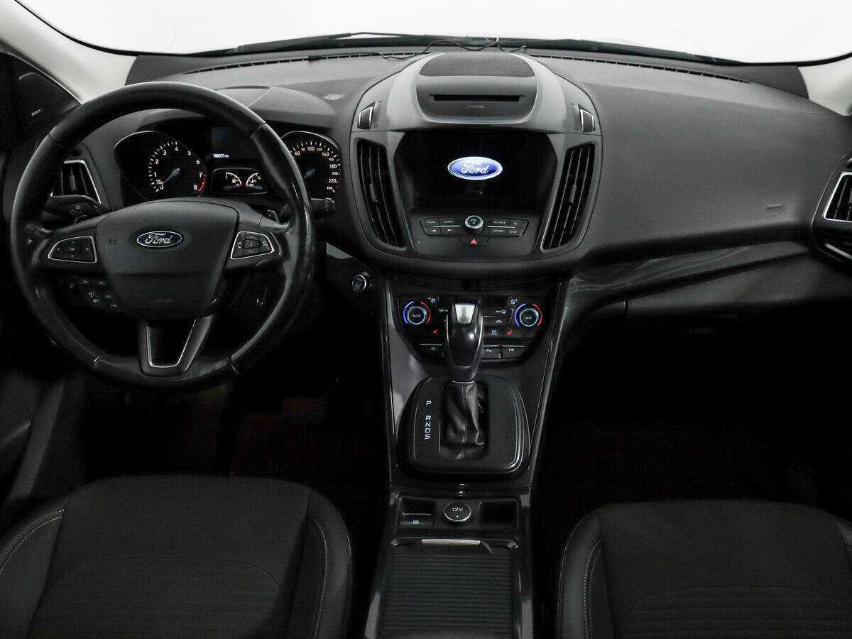 Ford Kuga, 2017 Фото №11