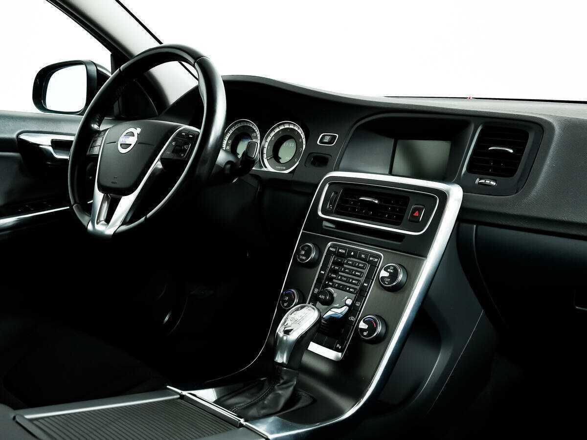 Volvo S60, 2012 Фото №9