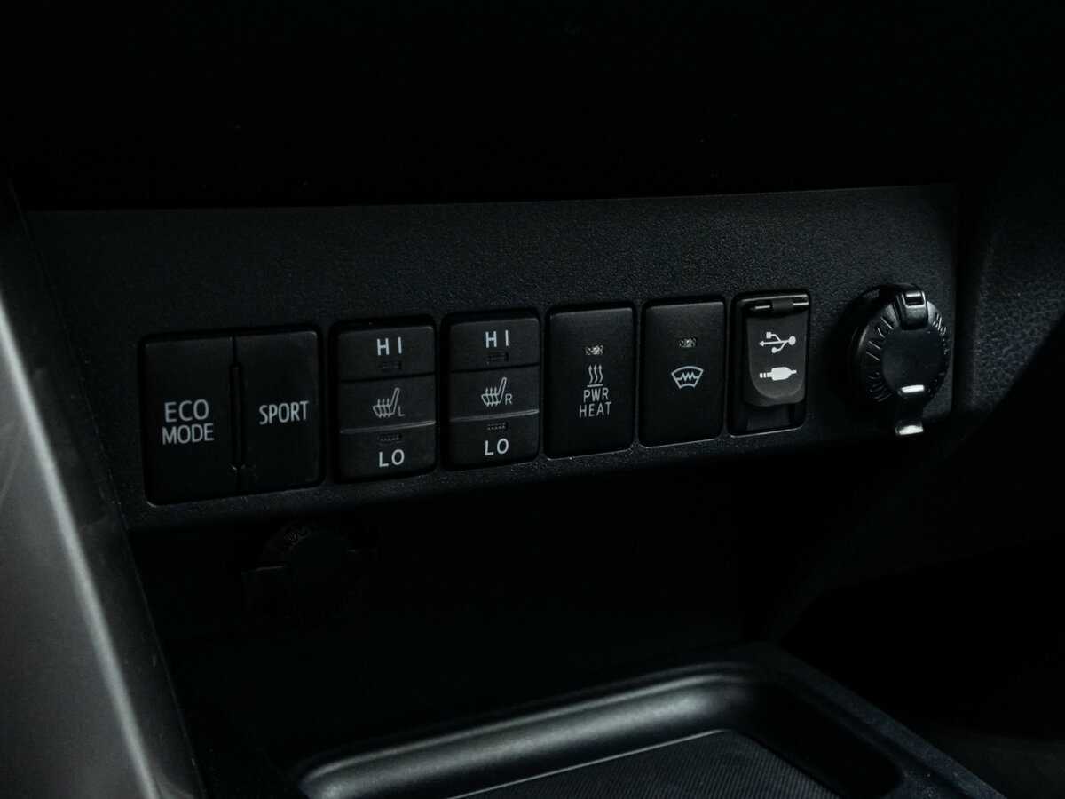 Toyota RAV4, 2015 Фото №15