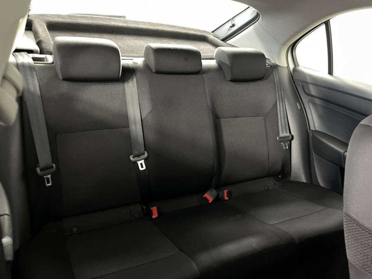 Skoda Rapid, 2016 Фото №14