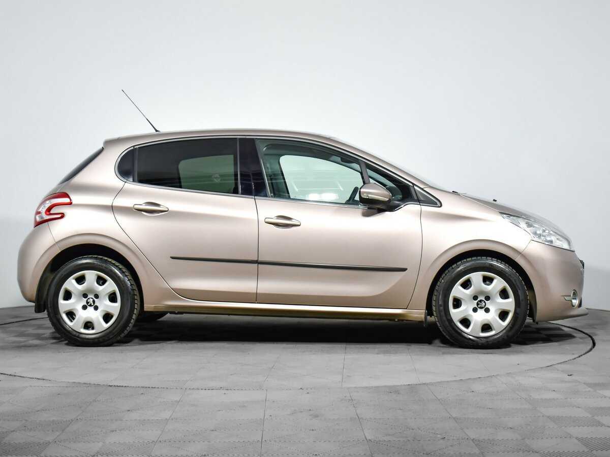 Peugeot 208, 2014 Фото №4