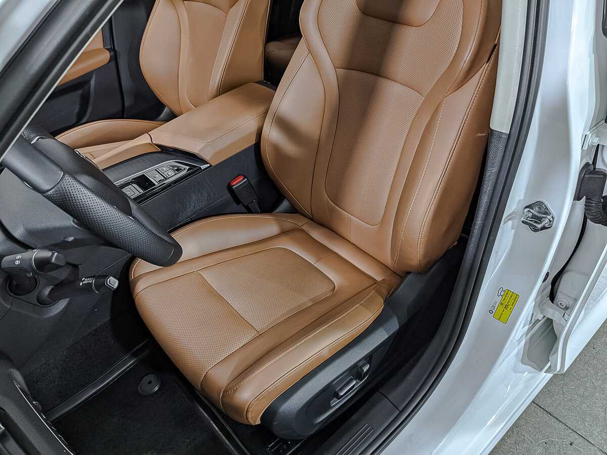 FAW Bestune B70, 2023 Фото №19