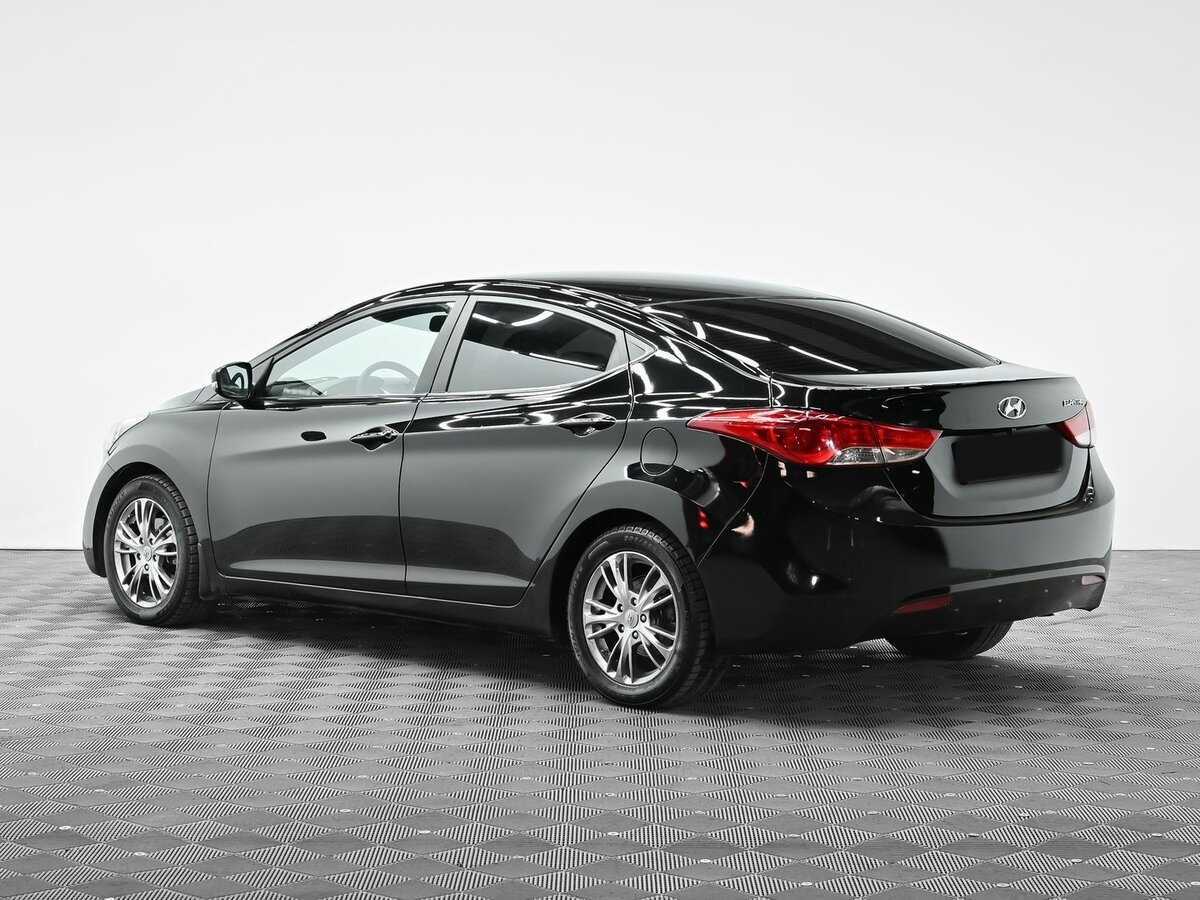 Hyundai Elantra, 2012 Фото №3