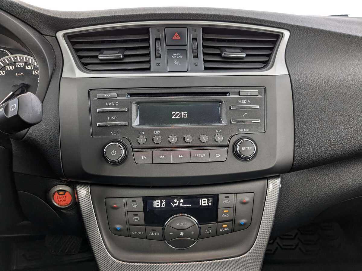 Nissan Tiida, 2015 Фото №13