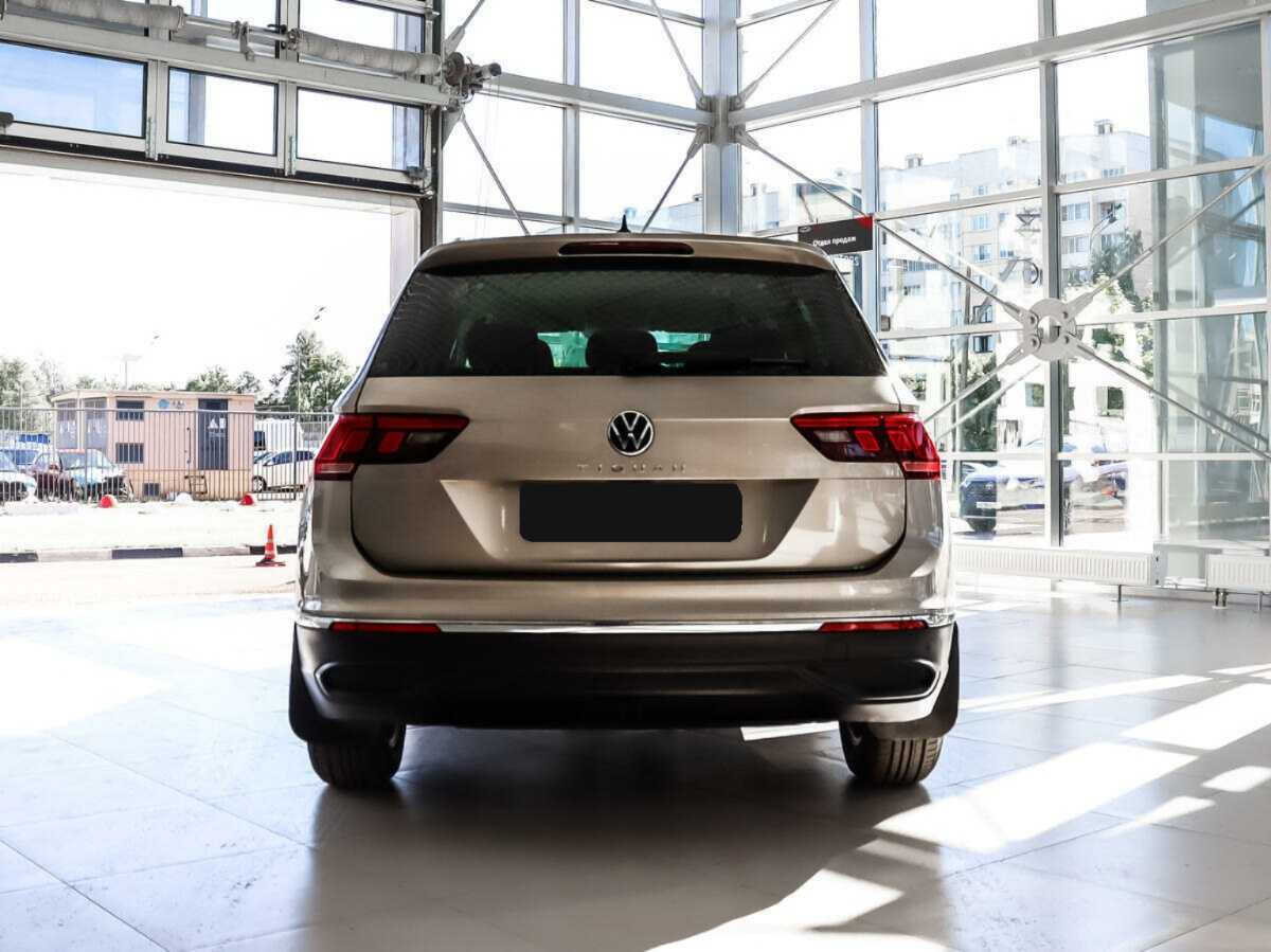 Volkswagen Tiguan, 2021 Фото №6