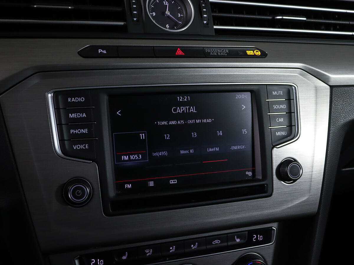 Volkswagen Passat, 2016 Фото №15