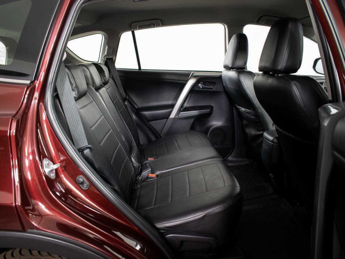 Toyota RAV4, 2016 Фото №8