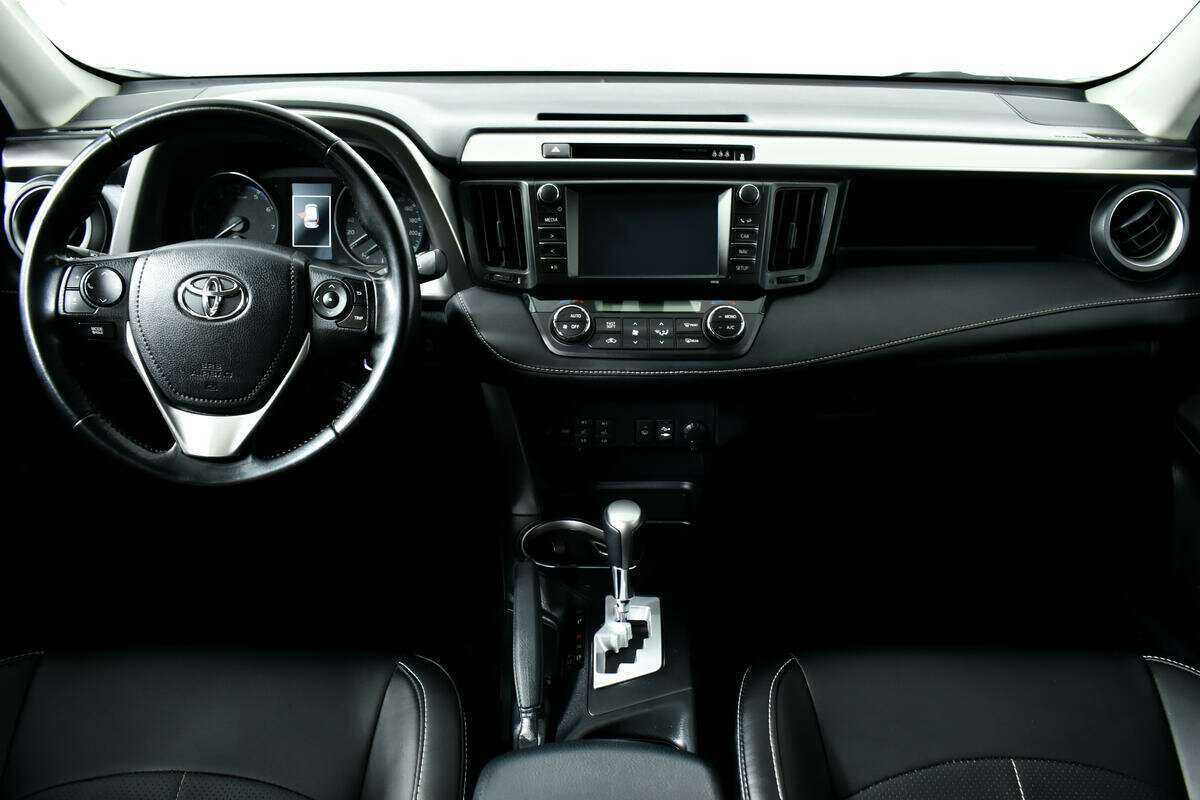 Toyota RAV4, 2018 Фото №11
