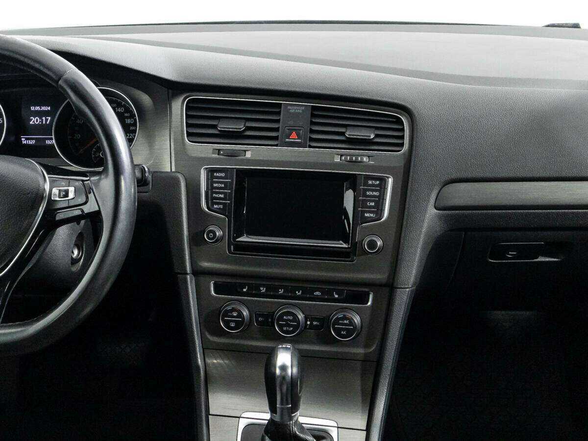 Volkswagen Golf, 2013 Фото №14