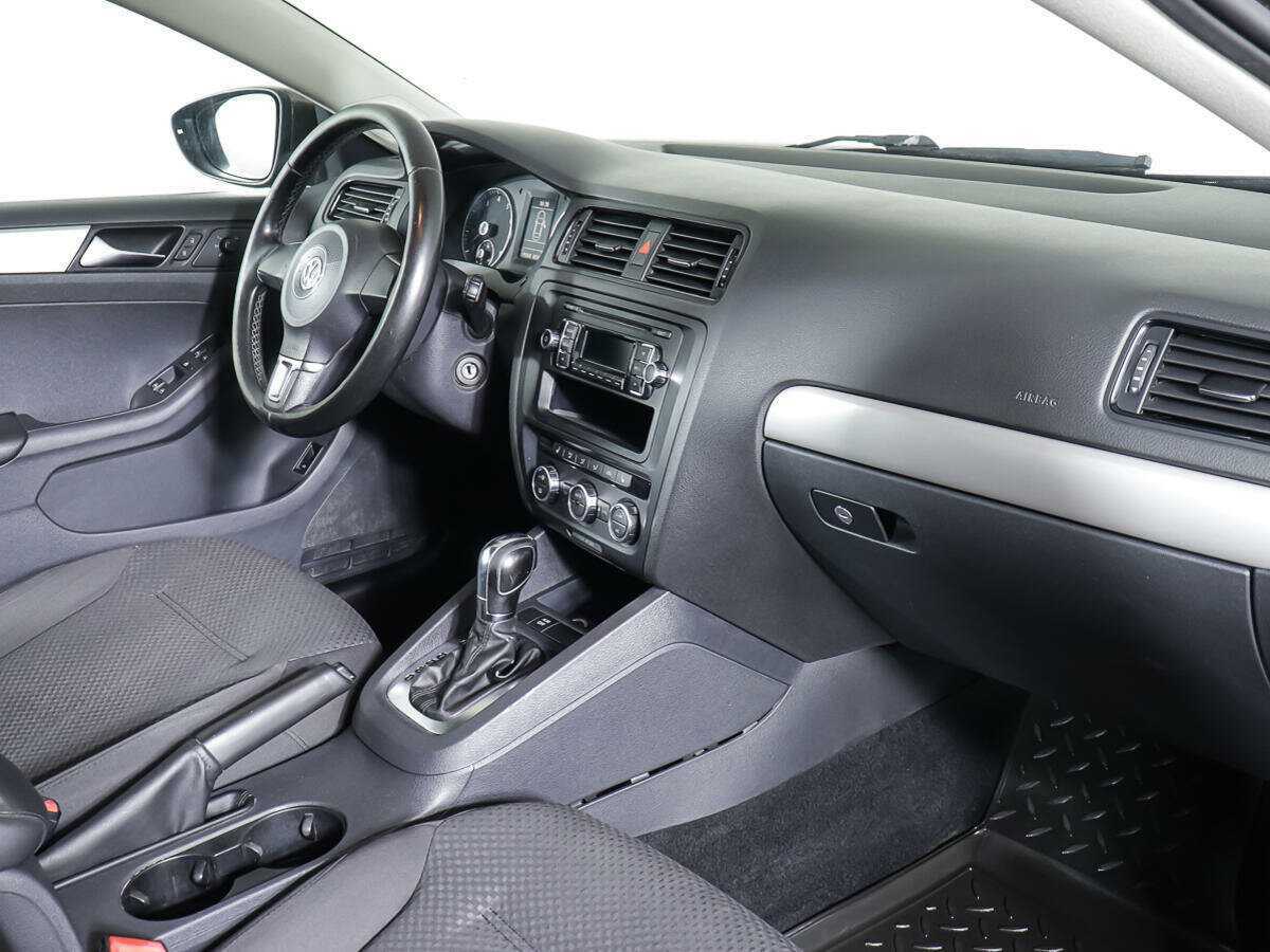 Volkswagen Jetta, 2012 Фото №8