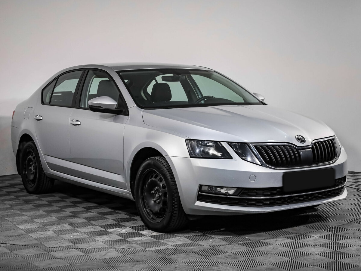 Skoda Octavia III (A7) Рестайлинг, 2020 Фото №4