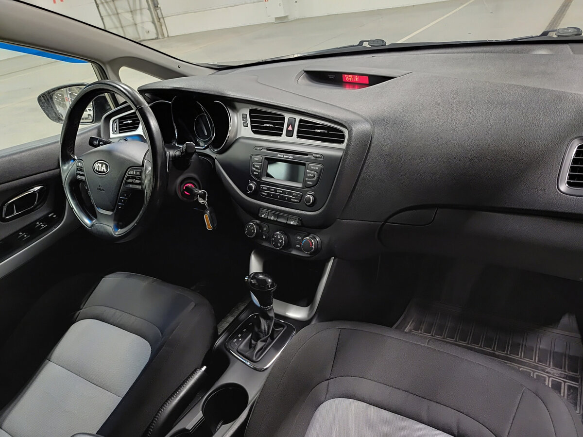 Kia Ceed II, 2012 Фото №11