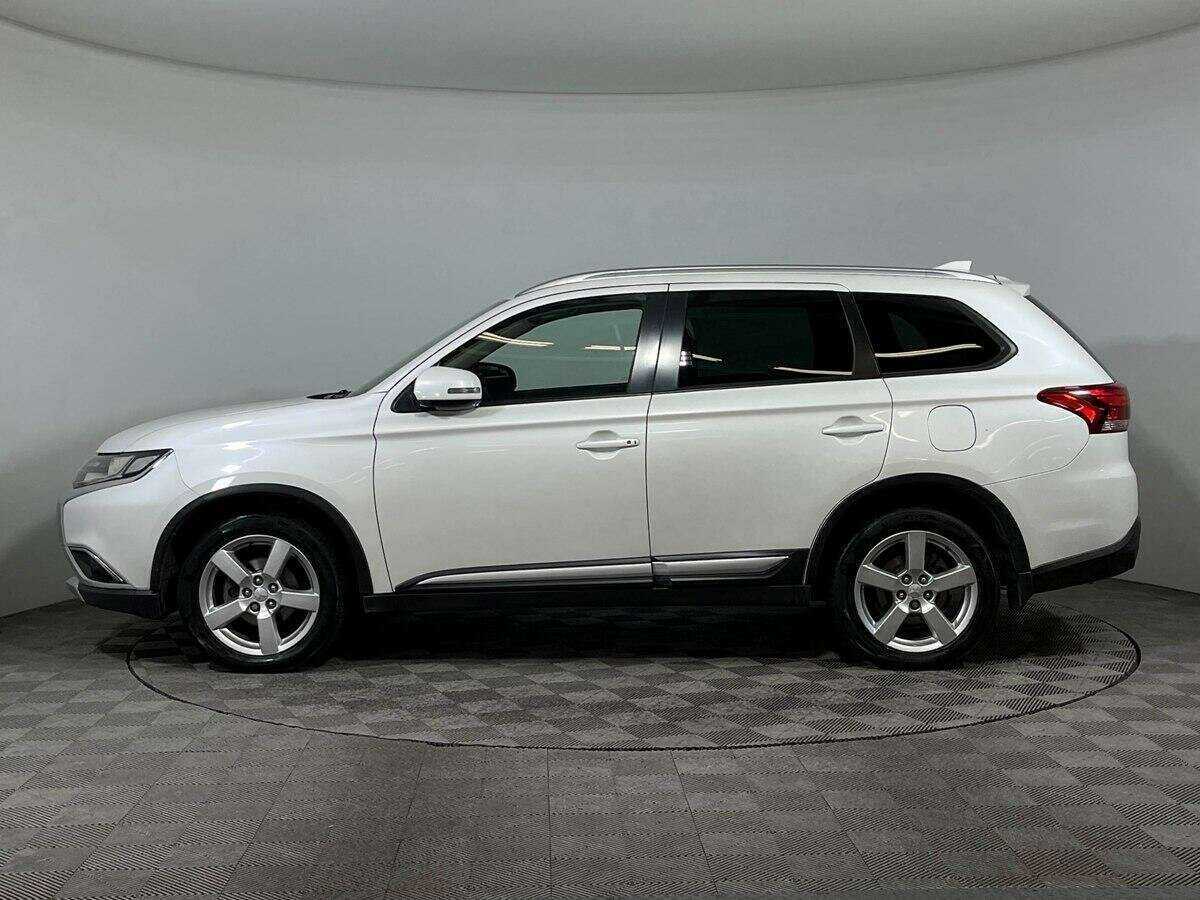 Mitsubishi Outlander, 2018 Фото №8