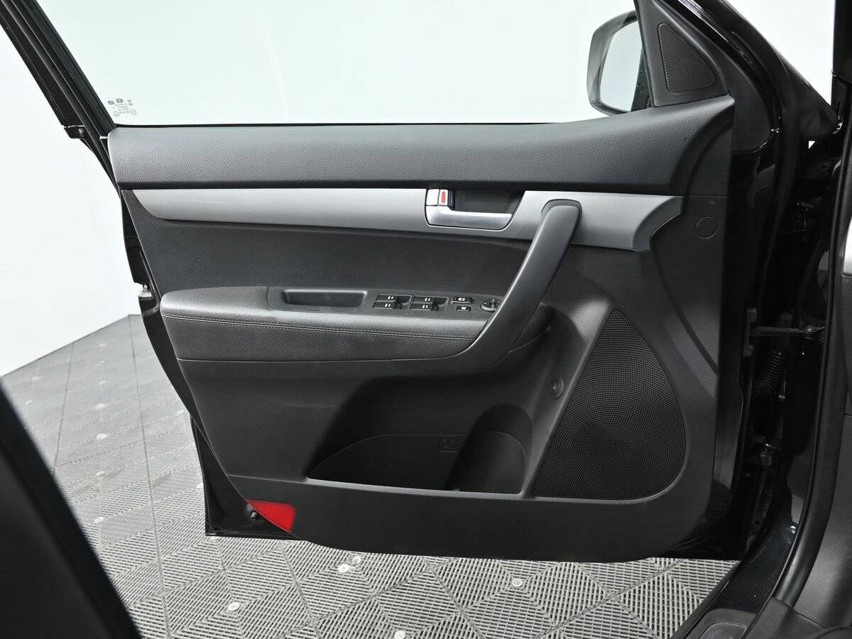 Kia Sorento, 2015 Фото №7