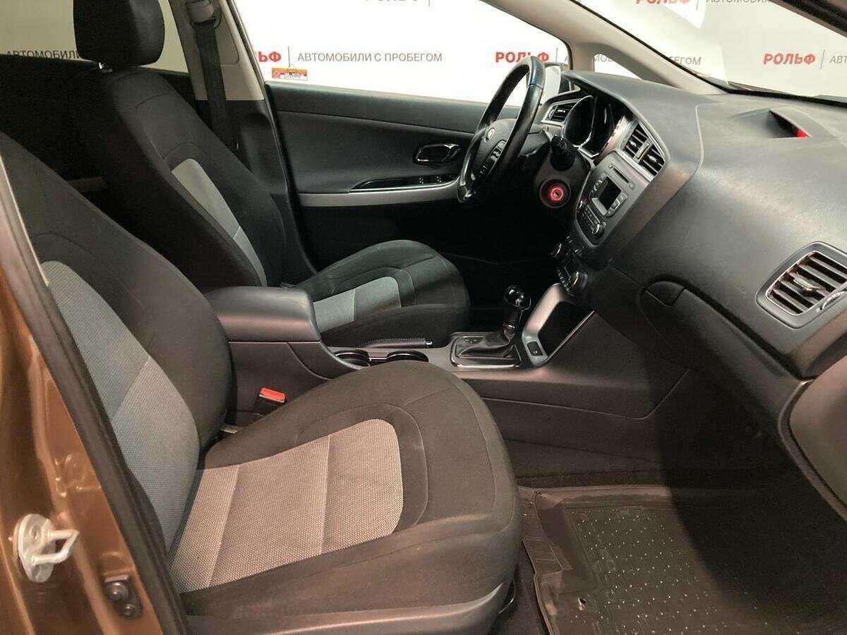 Kia Ceed, 2015 Фото №9