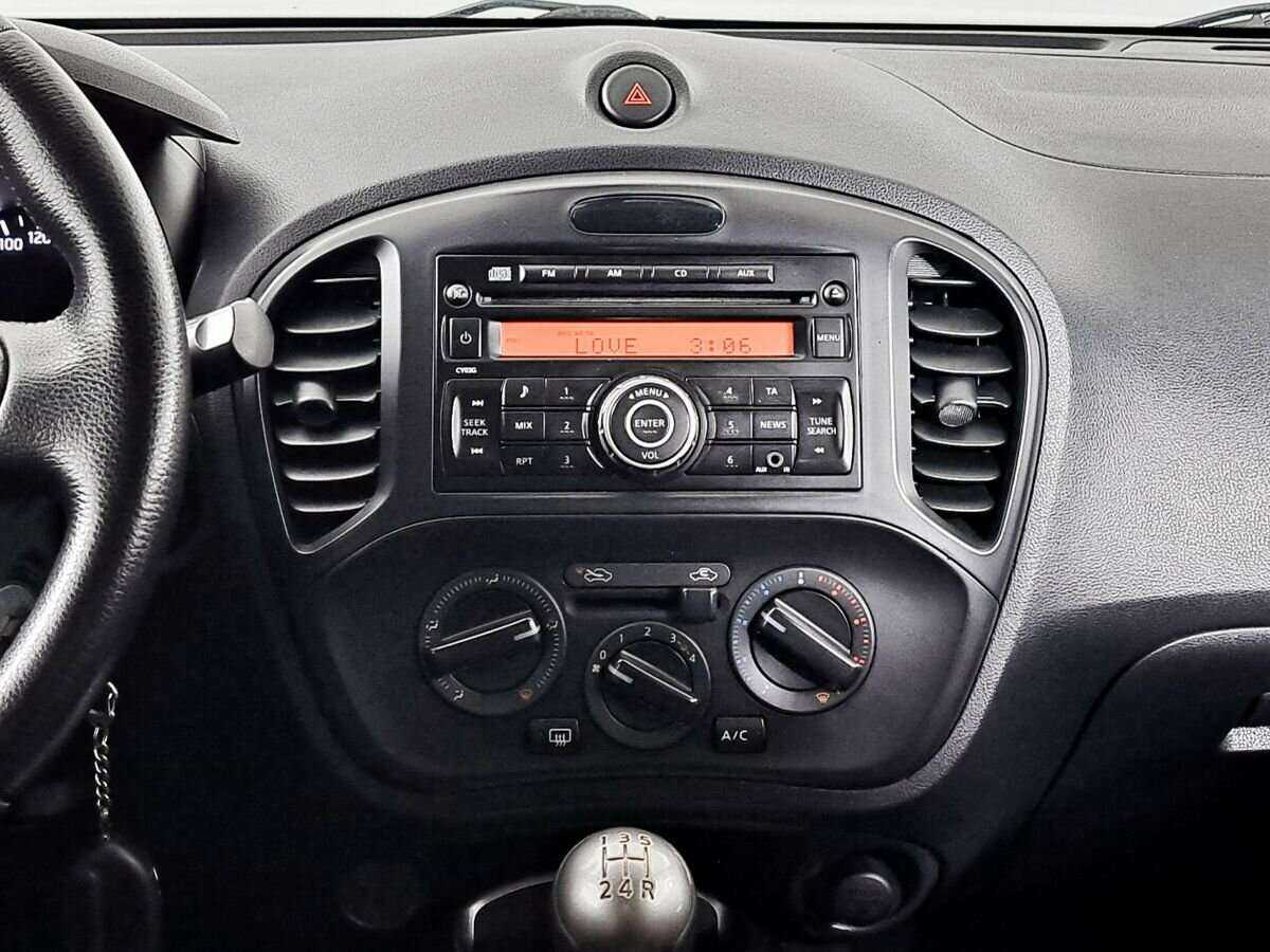 Nissan Juke, 2012 Фото №13