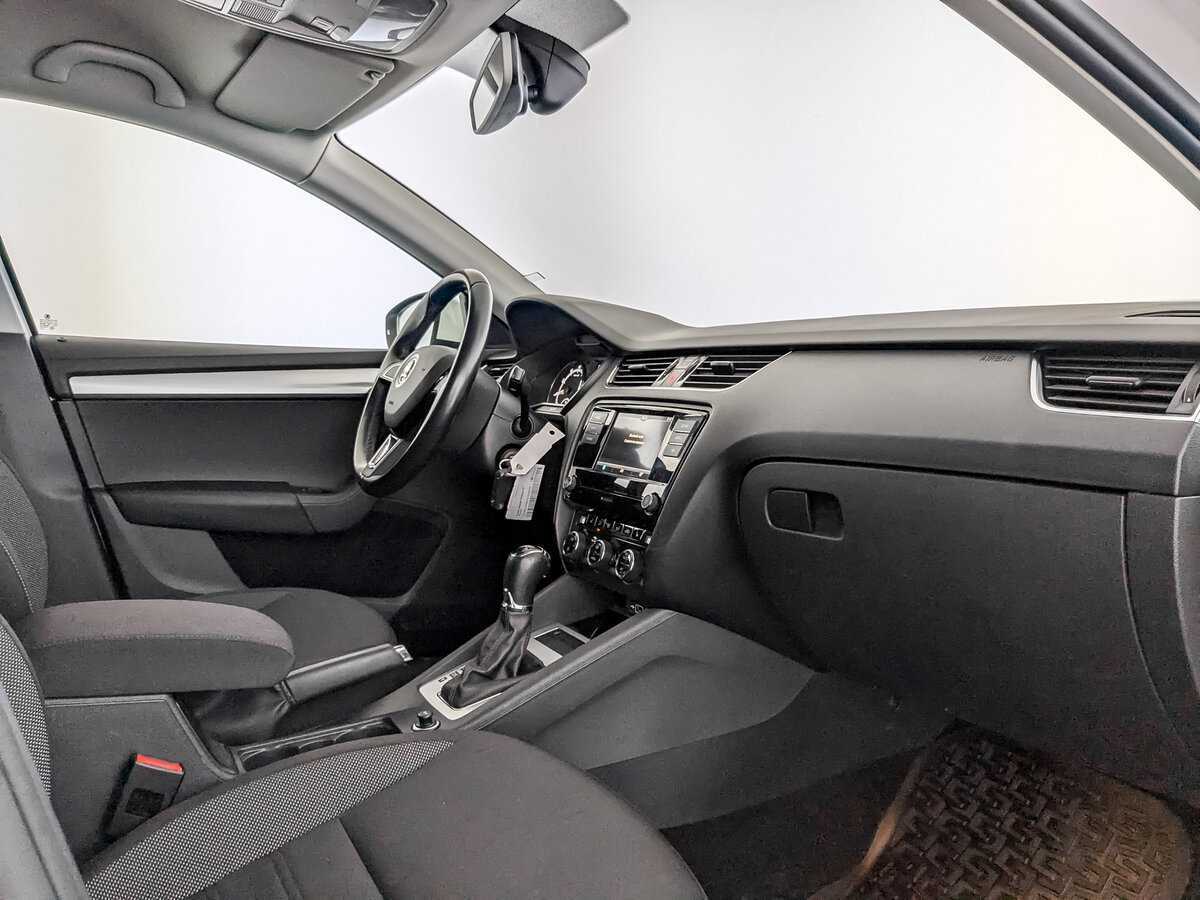 Skoda Octavia, 2020 Фото №11