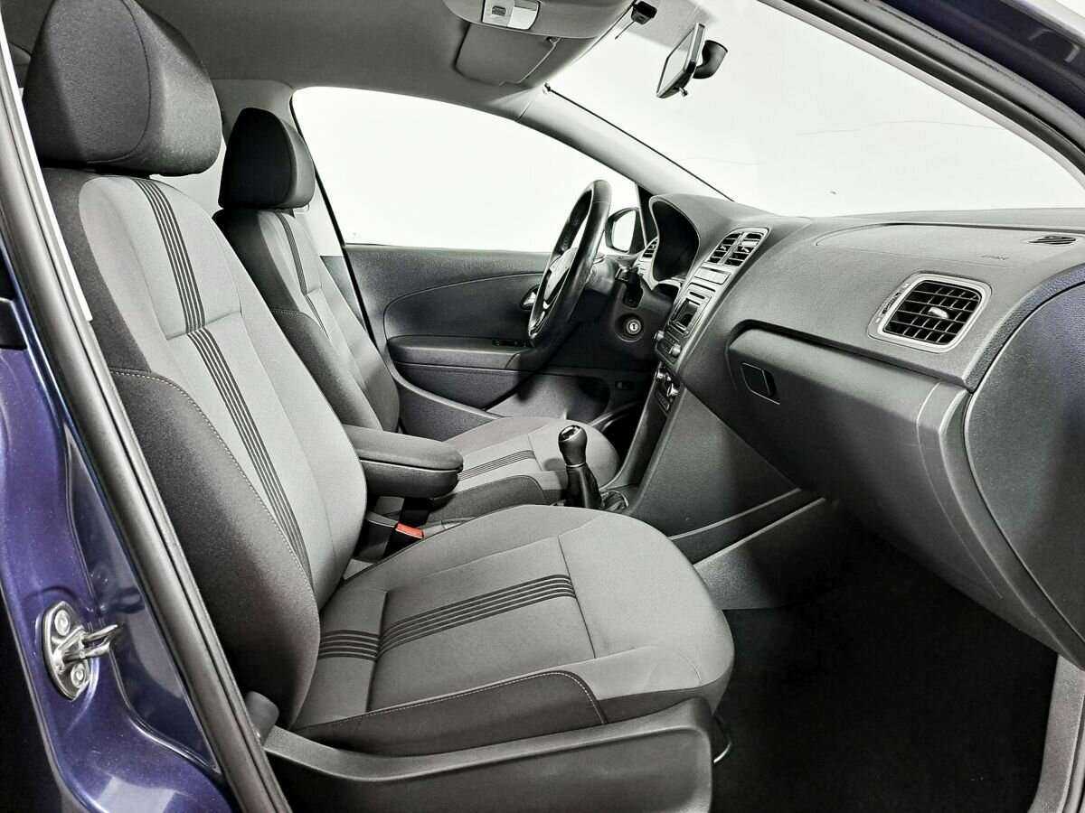 Volkswagen Polo, 2016 Фото №7