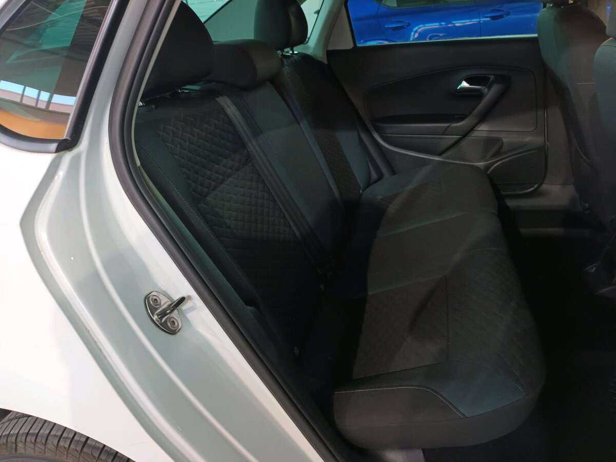 Volkswagen Polo, 2019 Фото №14