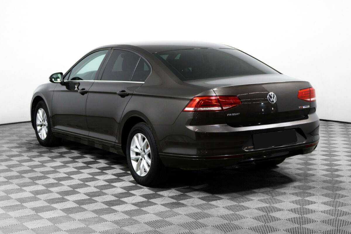 Volkswagen Passat, 2016 Фото №7