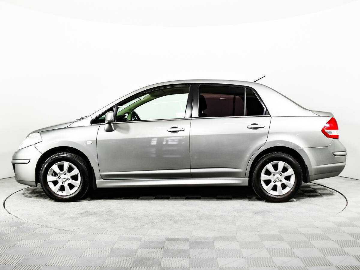 Nissan Tiida, 2013 Фото №8