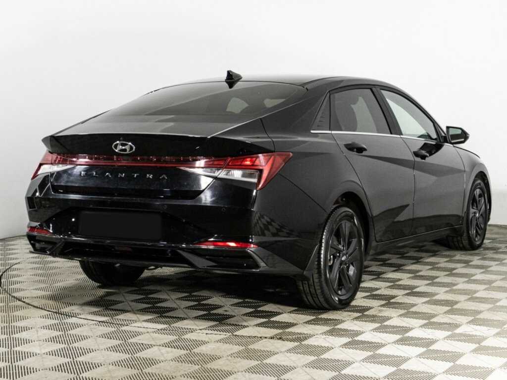Hyundai Elantra, 2021 Фото №5