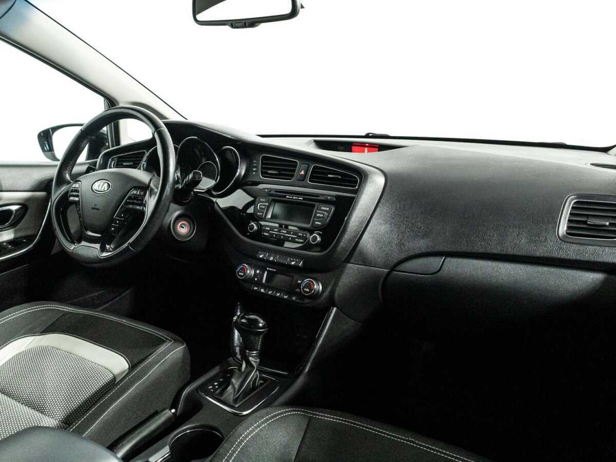 Kia Ceed, 2015 Фото №9