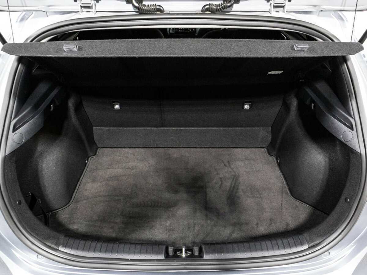 Kia Ceed, 2020 Фото №15