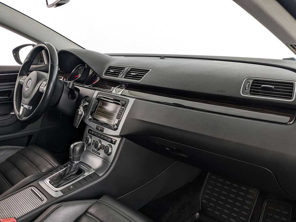 Volkswagen Passat CC, 2013 Фото №11