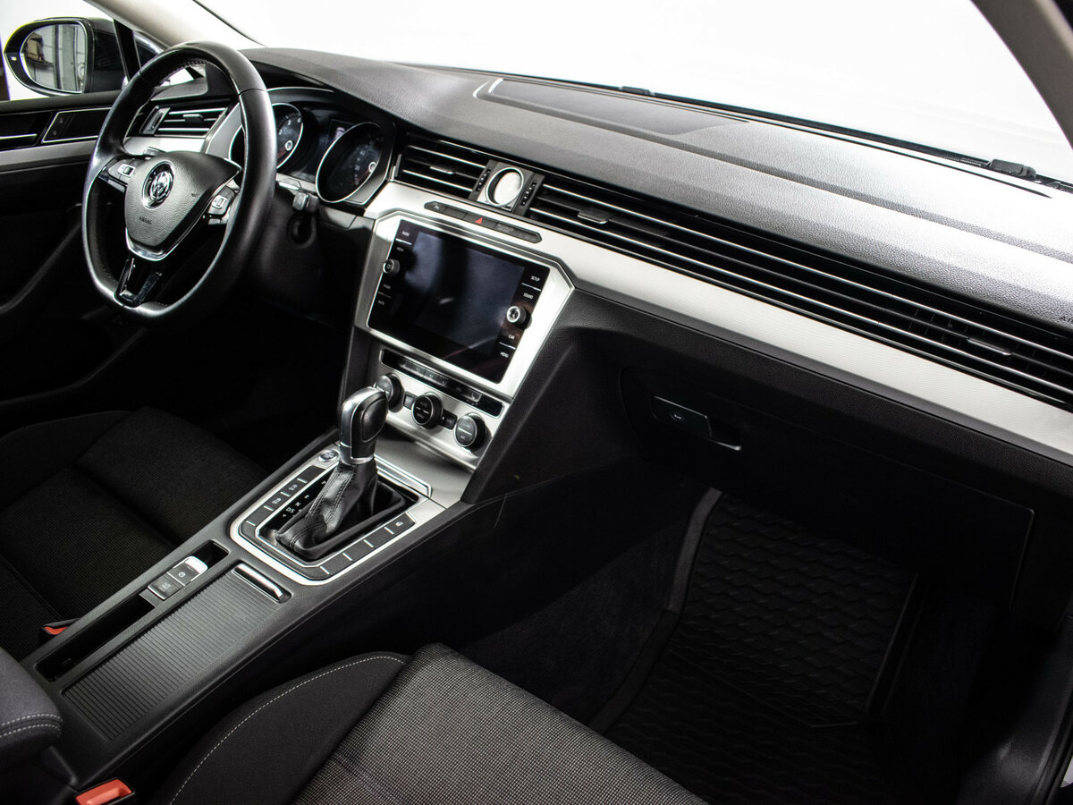 Volkswagen Passat B8, 2017 Фото №8
