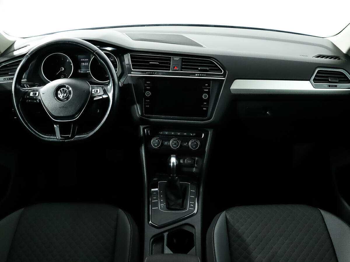 Volkswagen Tiguan L, 2019 Фото №12