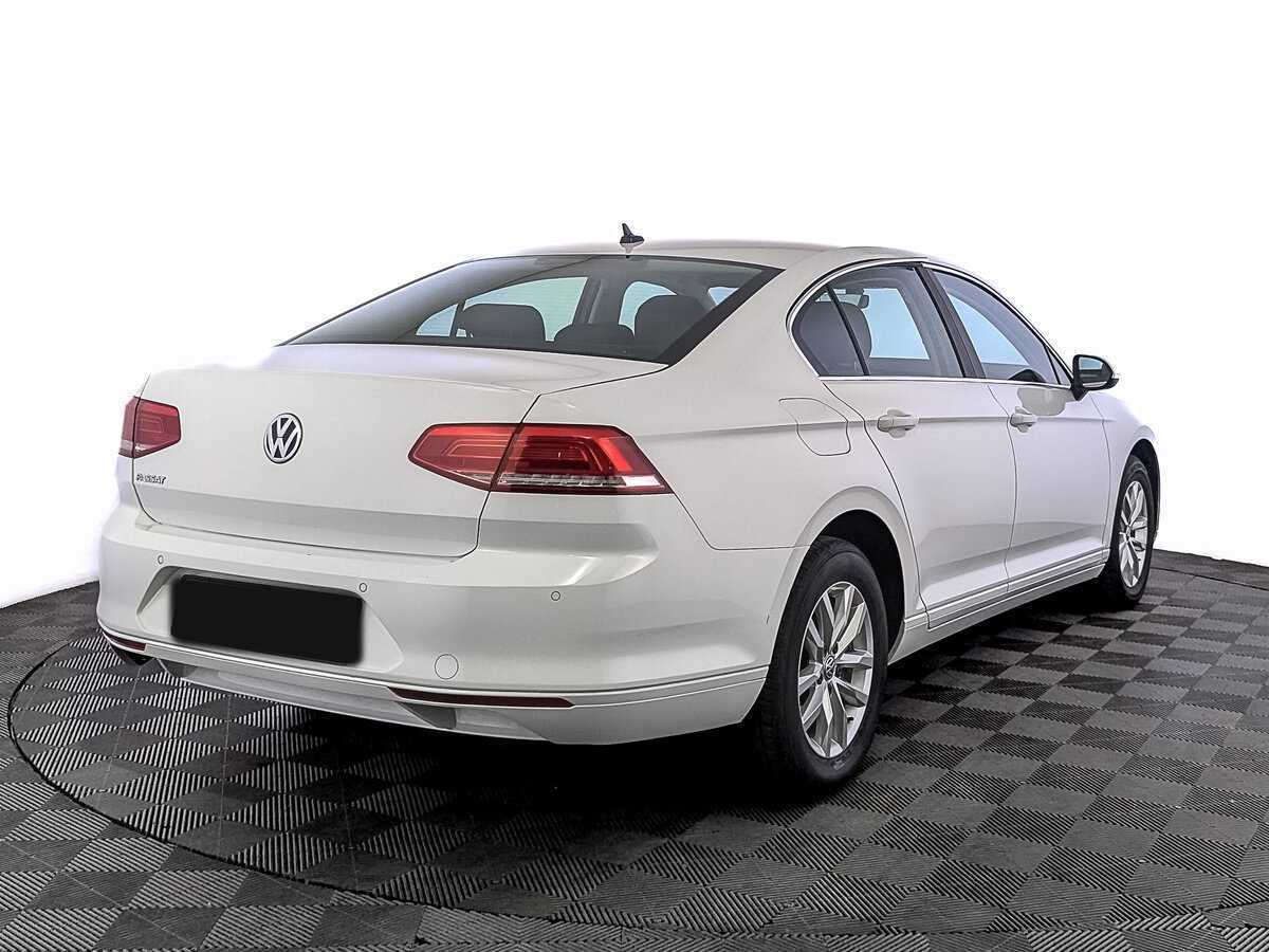 Volkswagen Passat, 2019 Фото №5