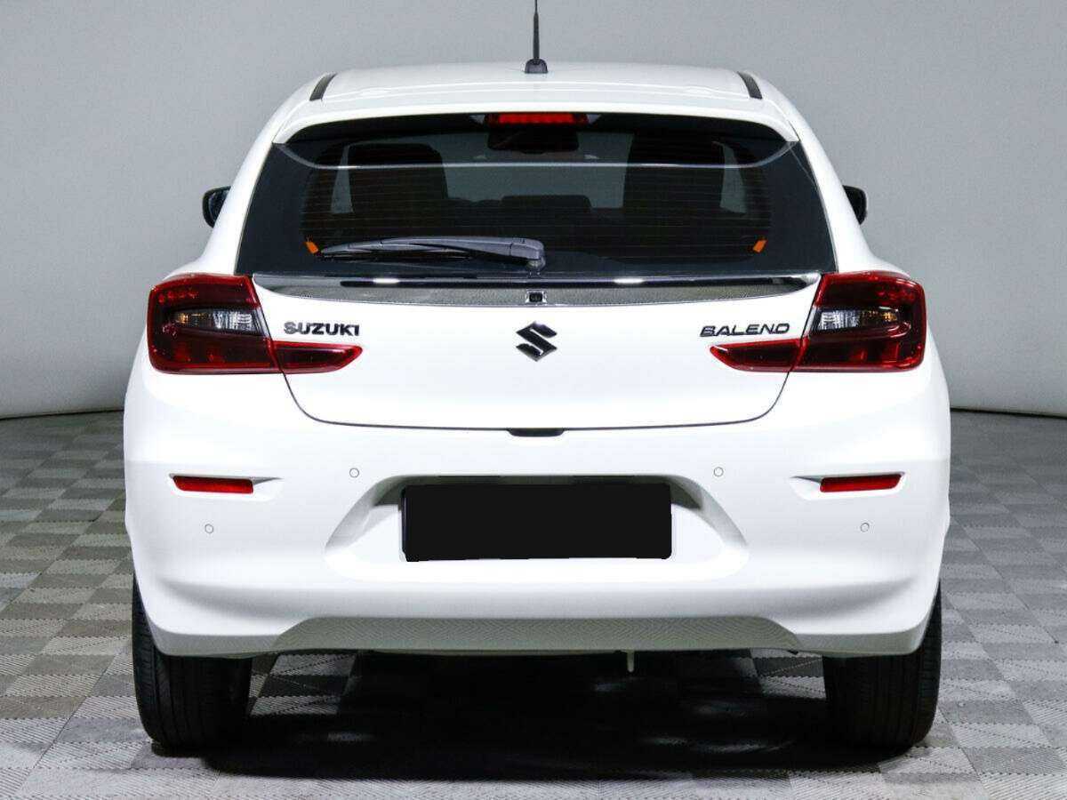 Suzuki Baleno, 2022 Фото №6