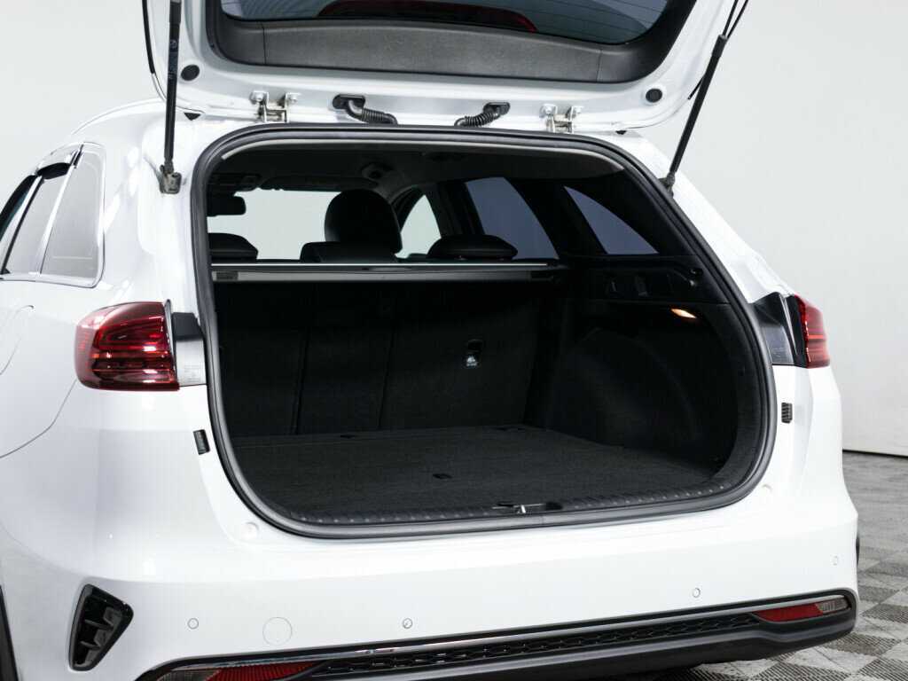 Kia Ceed, 2022 Фото №7