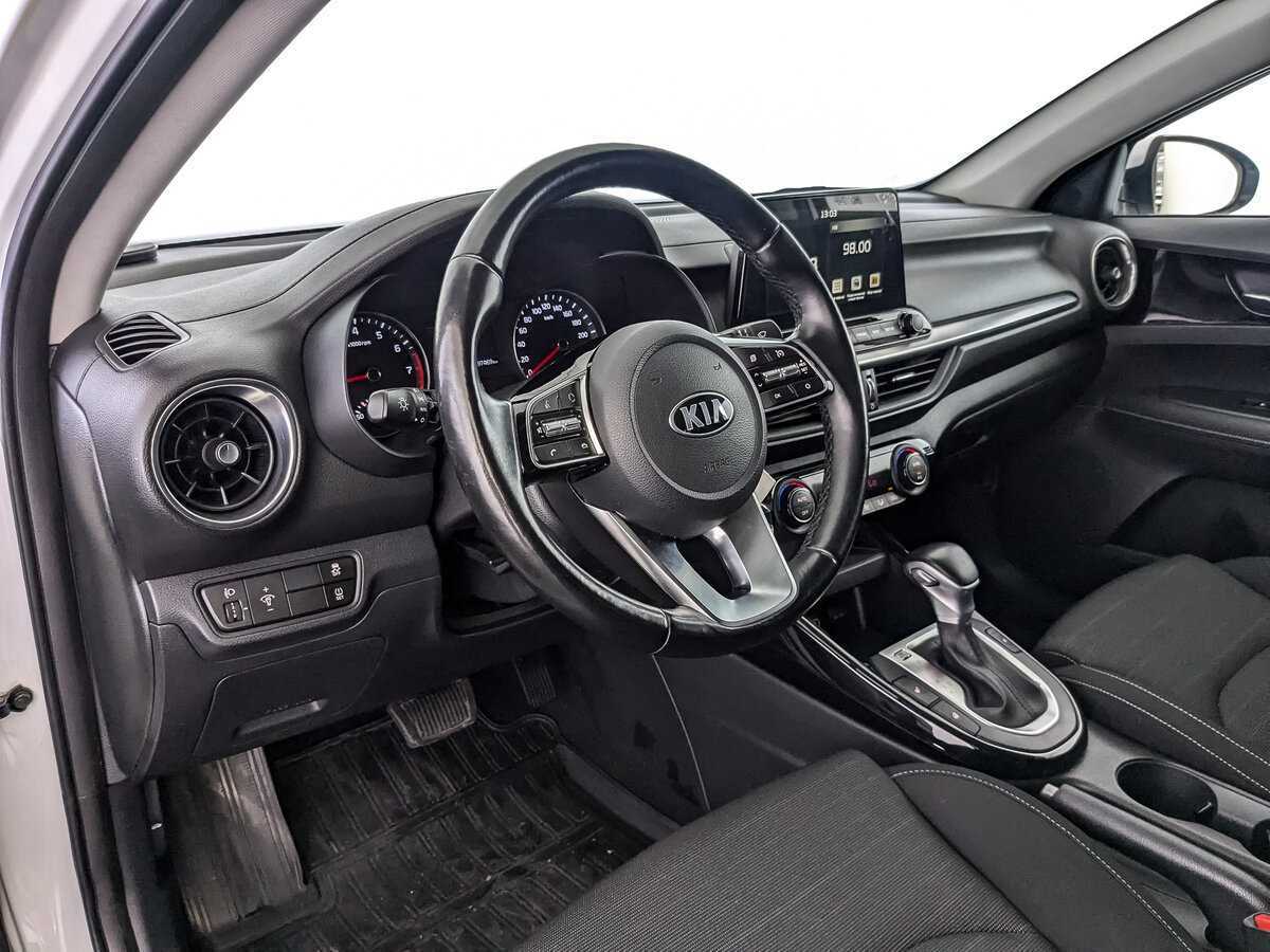 Kia Cerato, 2020 Фото №13
