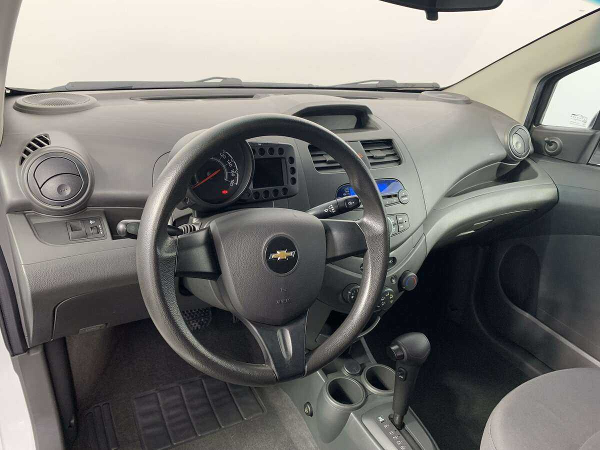 Chevrolet Spark, 2013 Фото №15