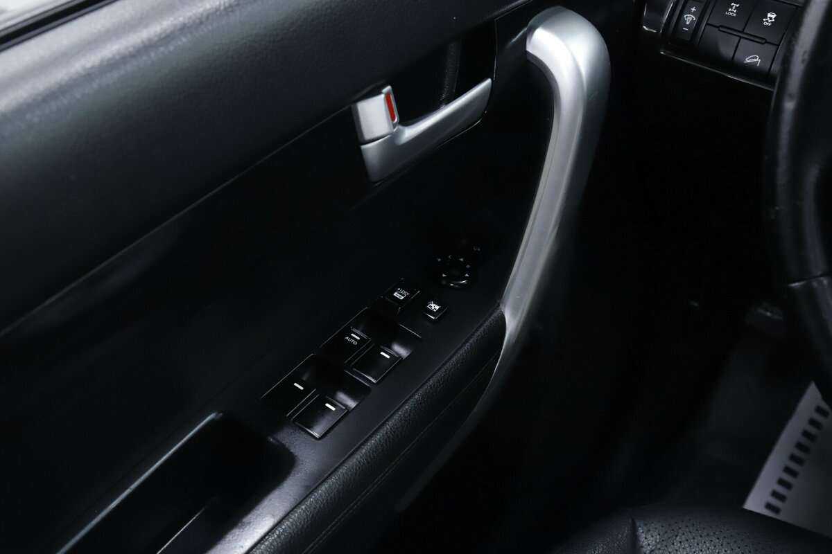 Kia Sorento, 2012 Фото №12