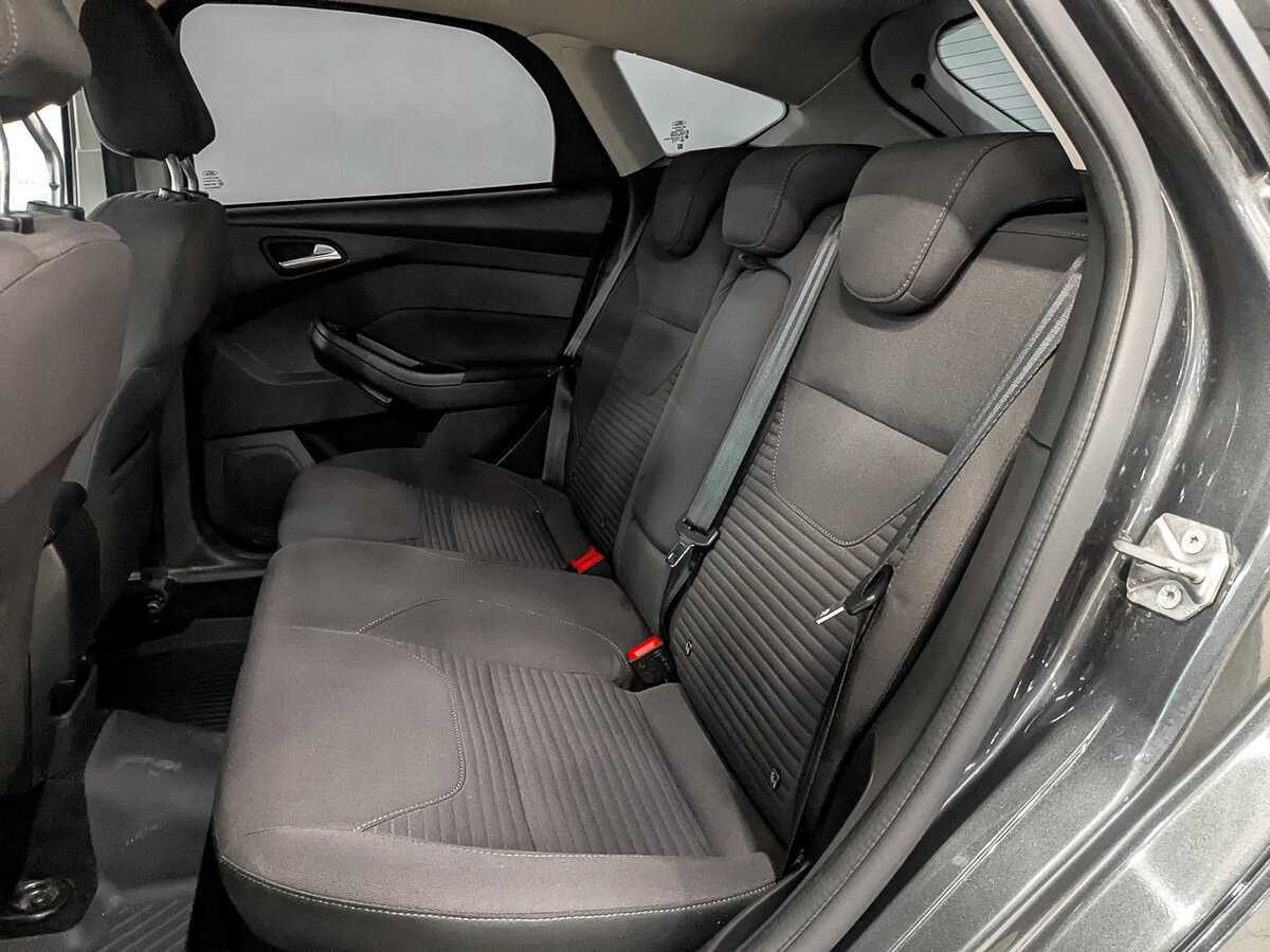 Ford Focus, 2018 Фото №16