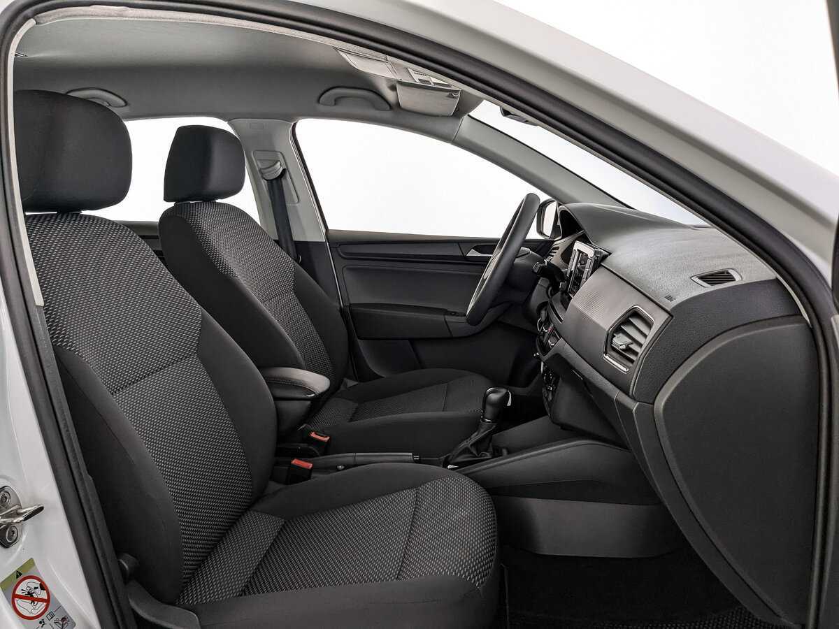 Volkswagen Polo, 2020 Фото №20