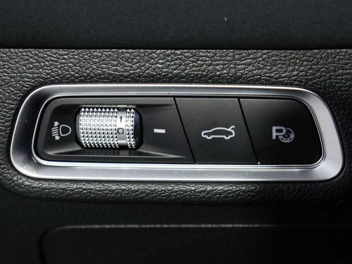 Geely Coolray, 2023 Фото №21