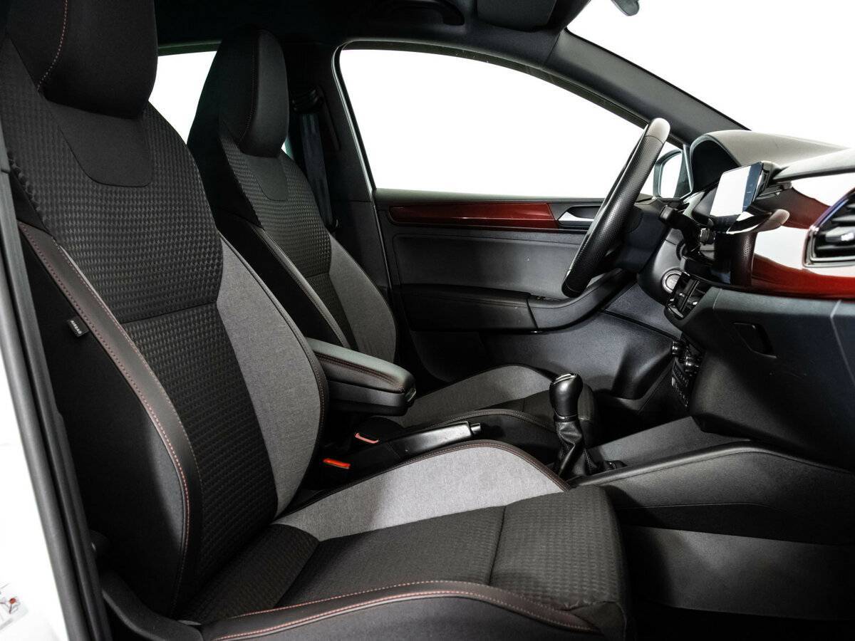 Volkswagen Polo, 2021 Фото №14