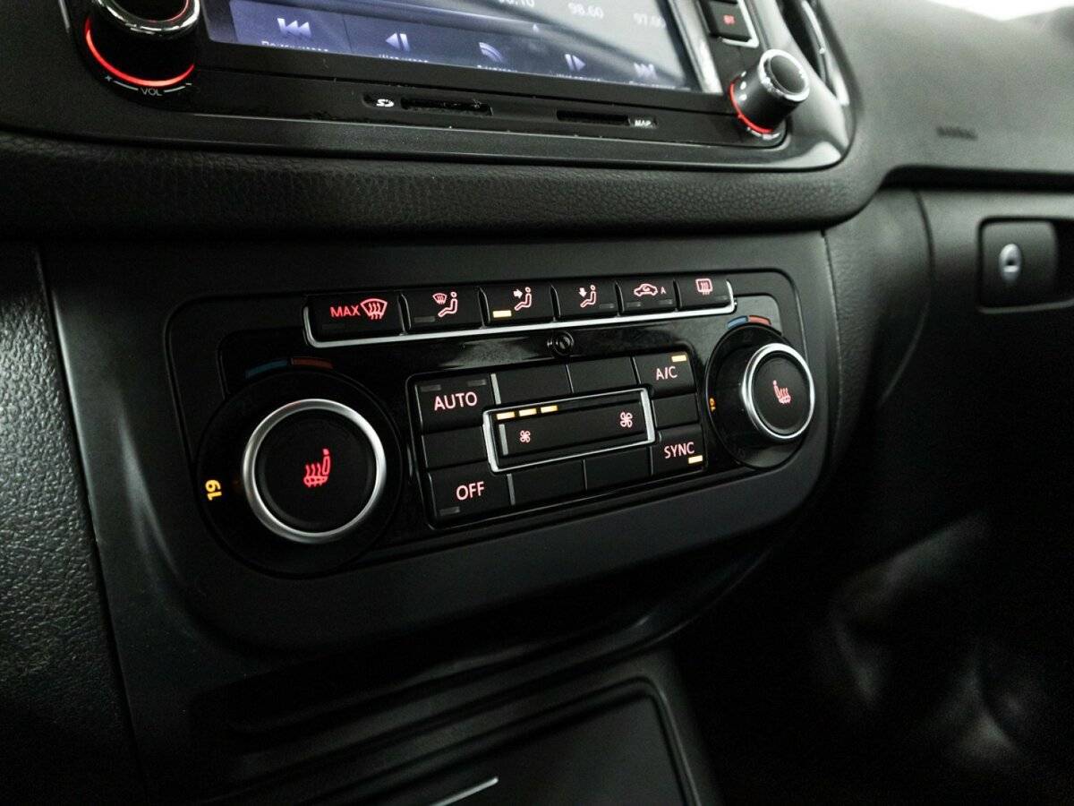 Volkswagen Tiguan, 2014 Фото №18