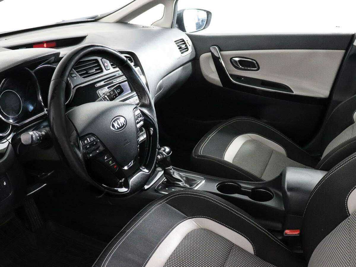 Kia Ceed, 2013 Фото №8