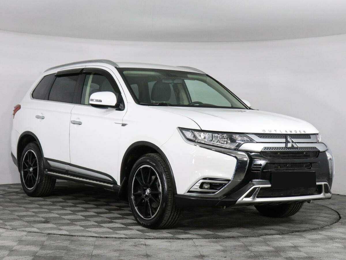 Mitsubishi Outlander, 2020 Фото №3
