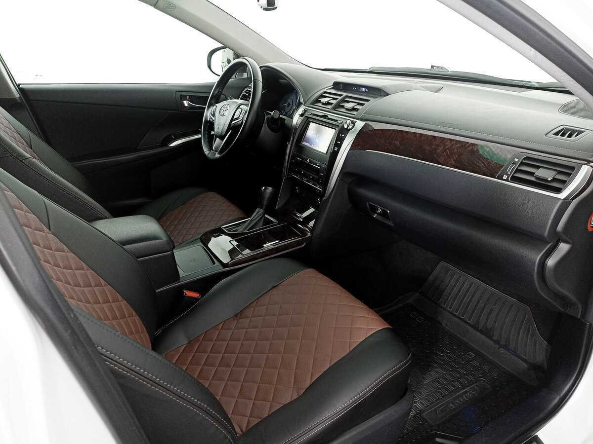 Toyota Camry, 2017 Фото №11