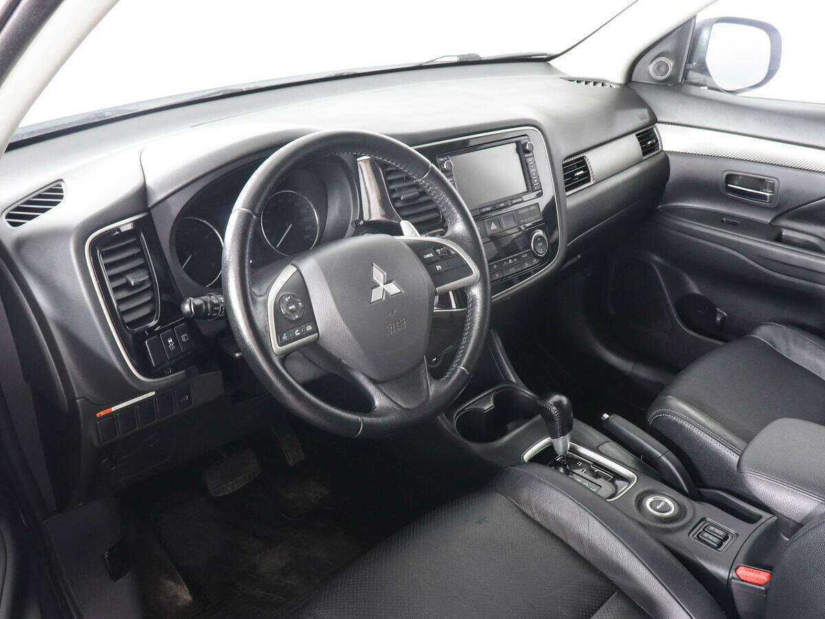 Mitsubishi Outlander, 2012 Фото №9