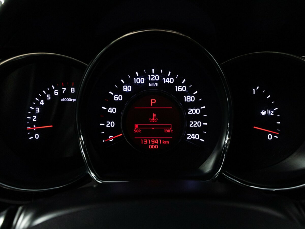 Kia Ceed II Рестайлинг, 2018 Фото №12