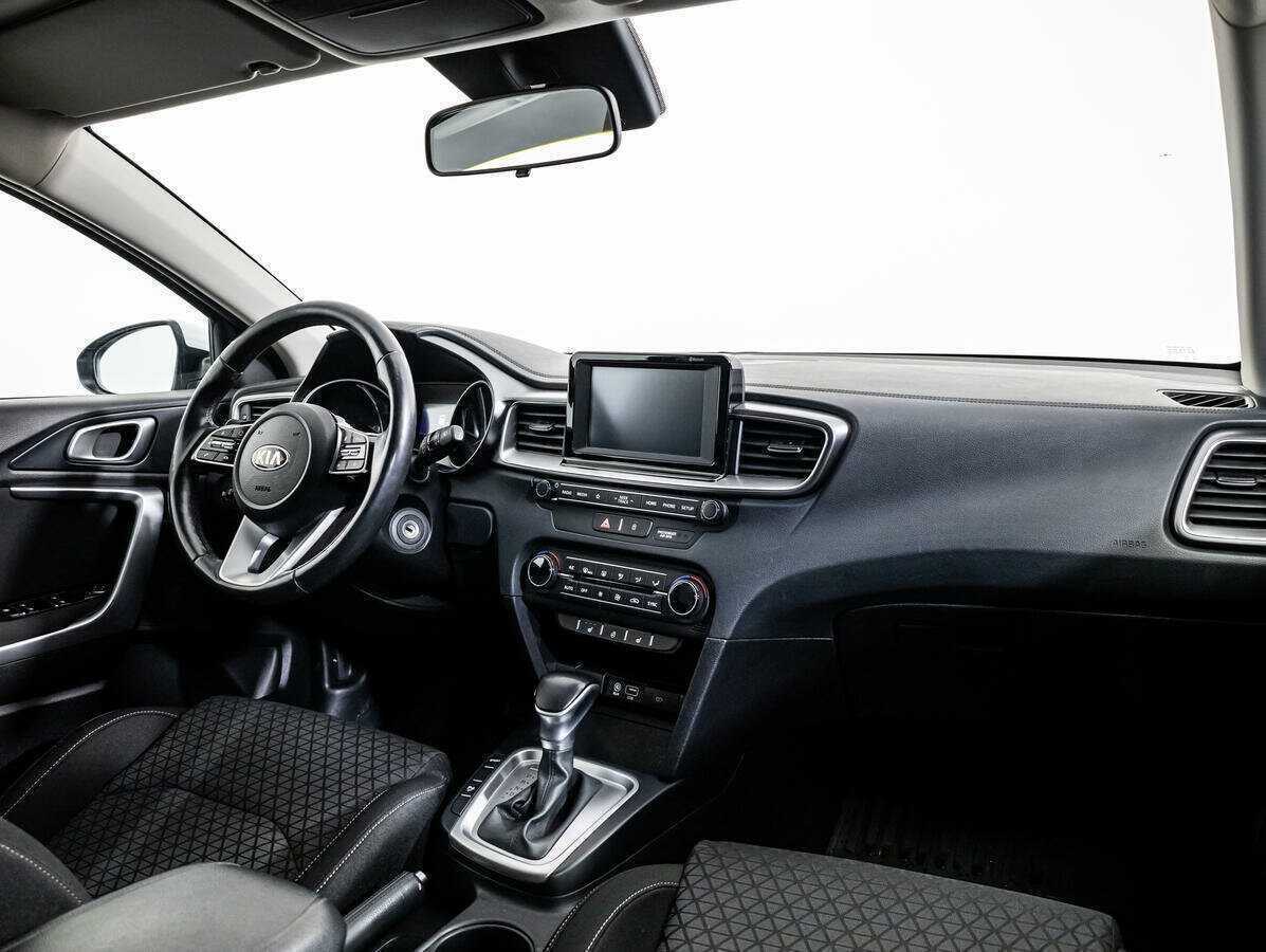 Kia Ceed, 2019 Фото №9