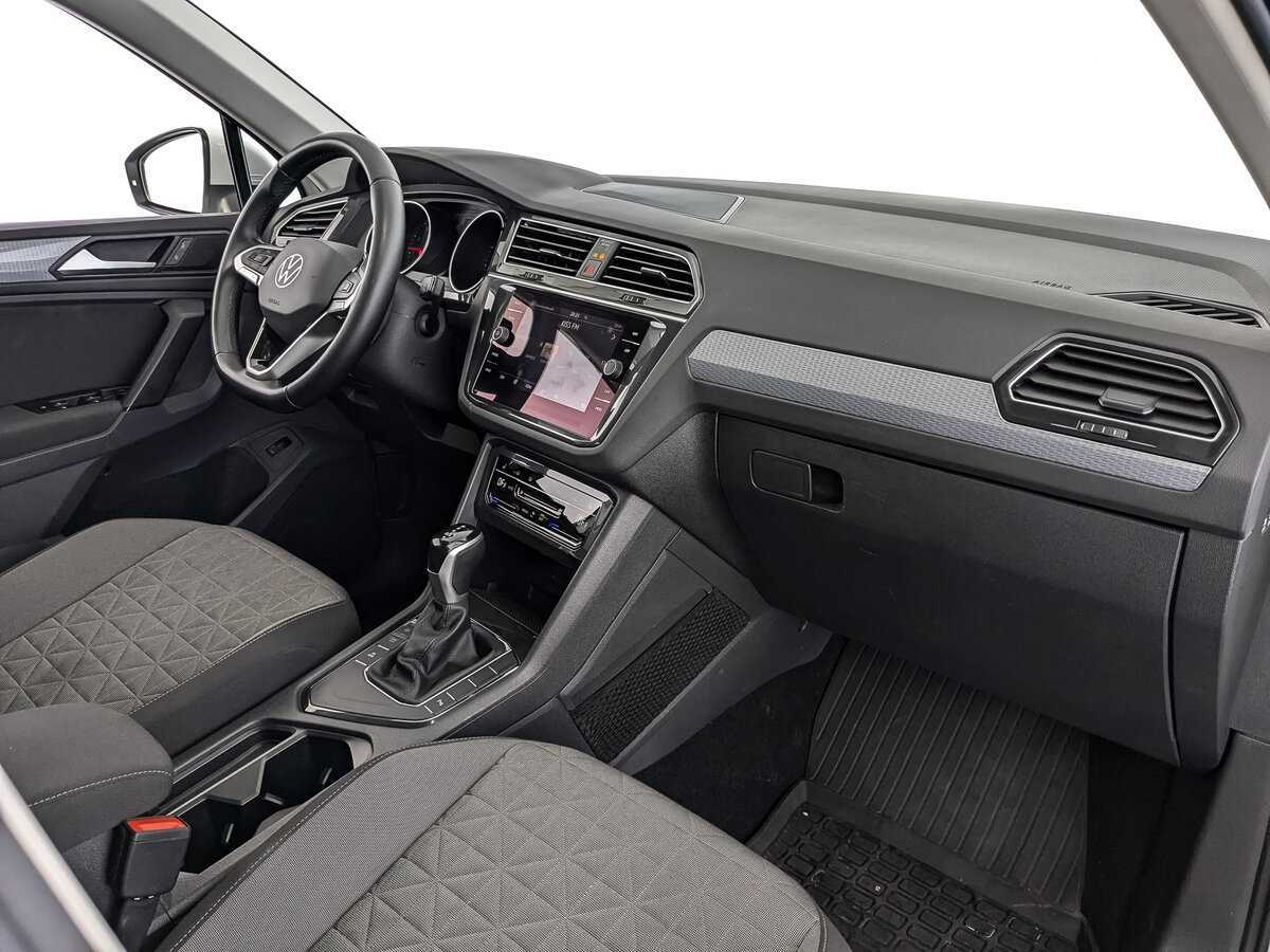 Volkswagen Tiguan, 2021 Фото №9